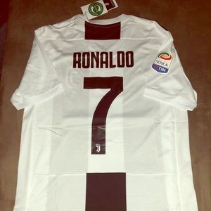 Ronaldo Juventus Jersey size S 2018/19